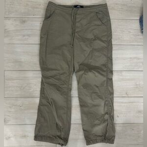 hollister green parachute pants